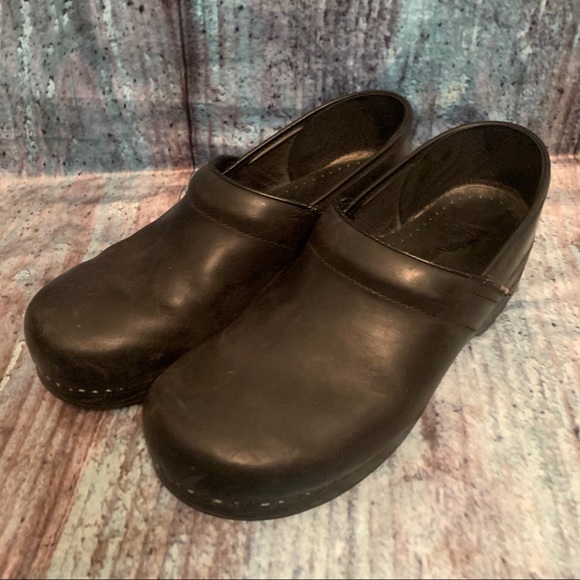 dansko 44